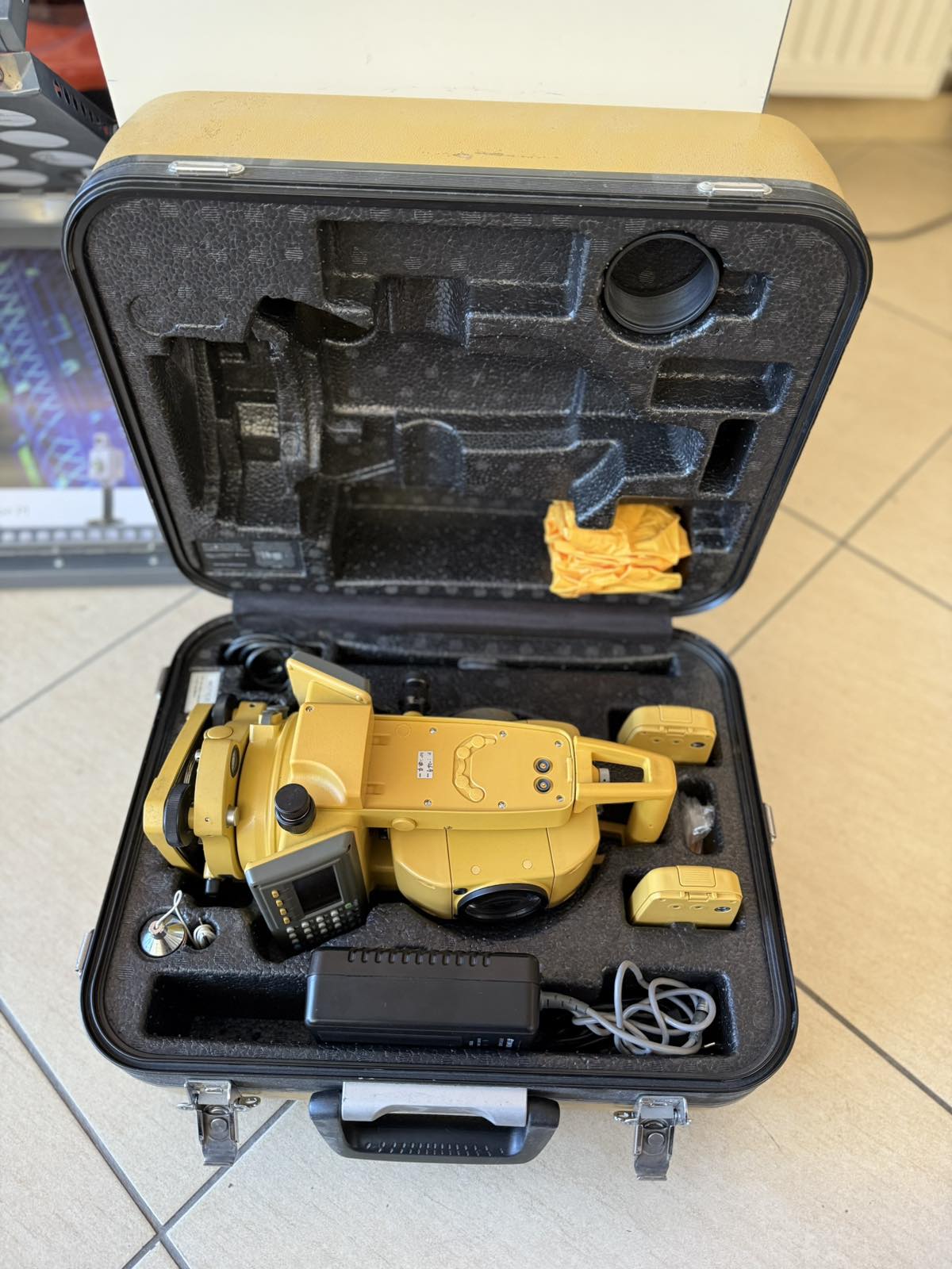 TOPCON GPT-3105N